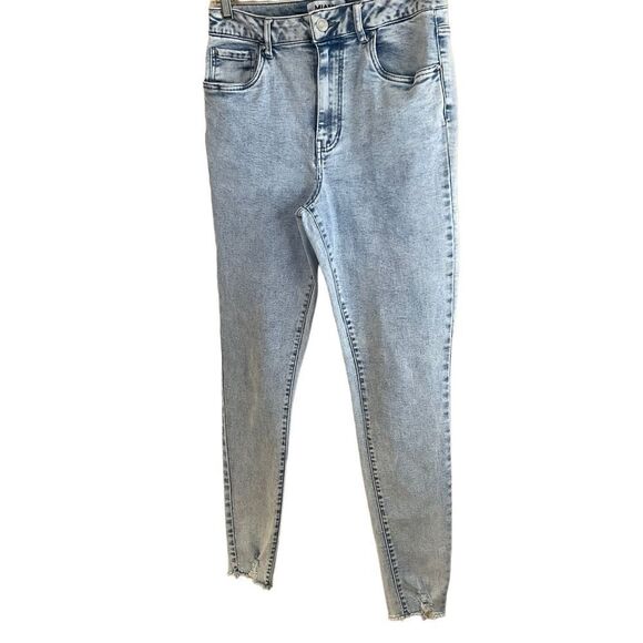 miami High Rise Super Skinny Jeans Bleached Denim Distressed Junior size 9 - Picture 1 of 13